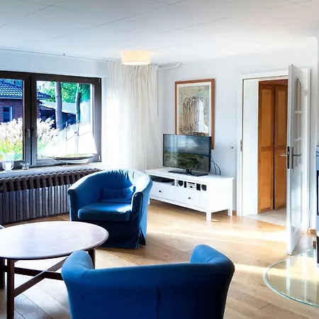 Reethus Ferienhaus * Prerow